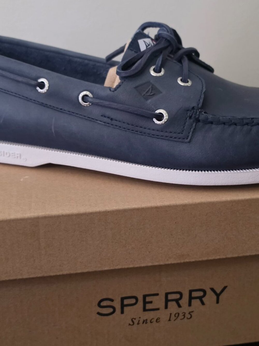 Sperry A/O 2-Eye Americana Boat Shoes - Picture 2 of 3